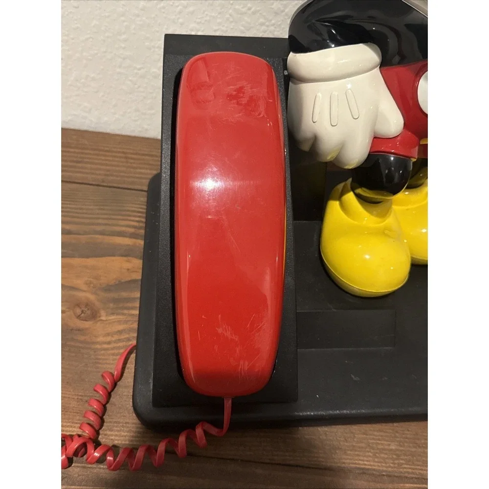 Vintage 1990's Disney Mickey Mouse Corded Land Line Touch Tone Telephone AT&T